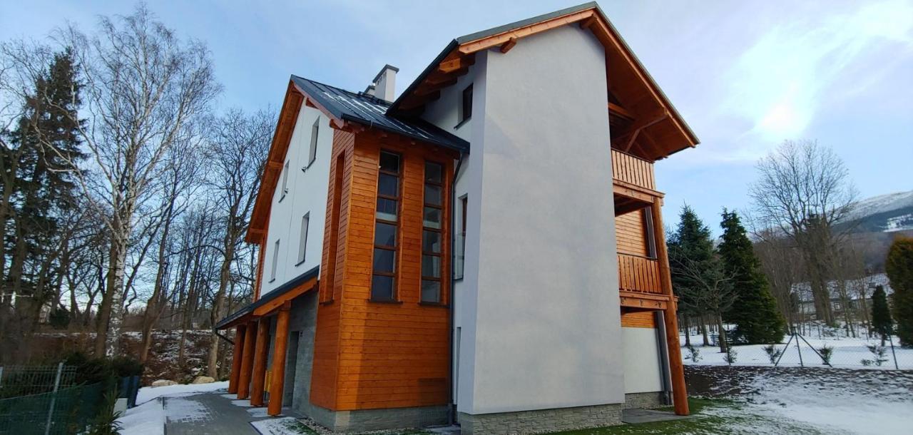 Apartamenty Gorski Zakatek Karpacz Na Emilii Plater 18C エクステリア 写真